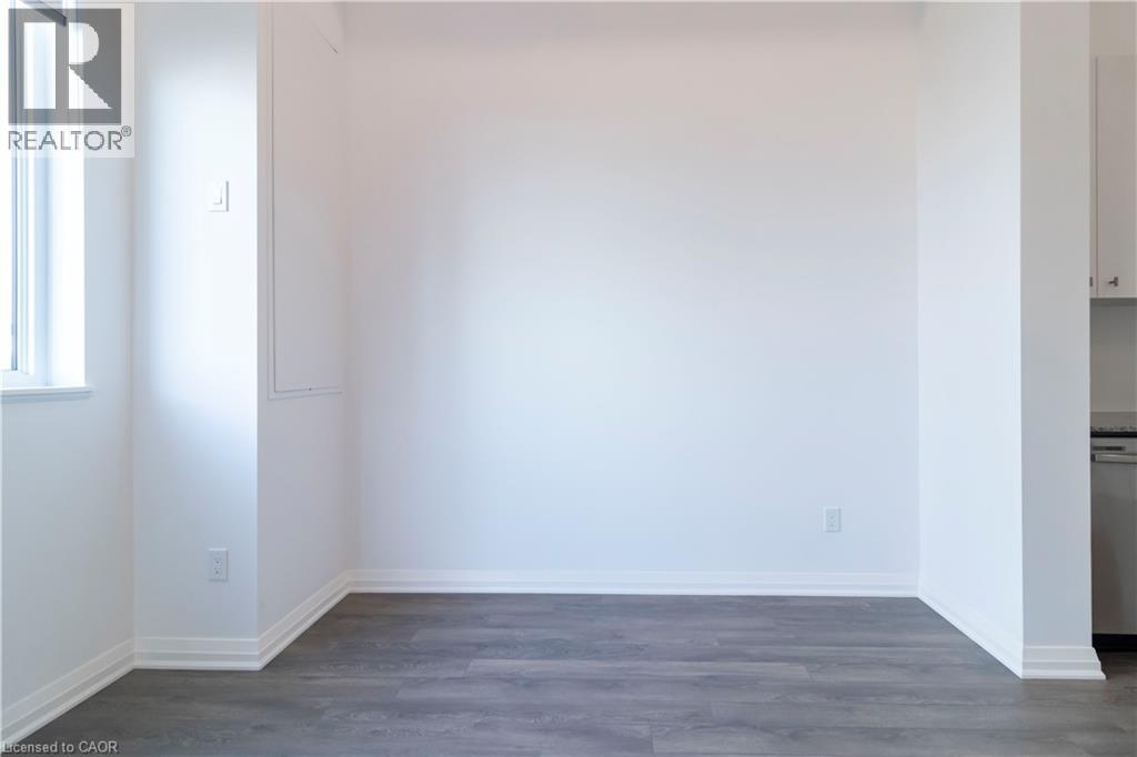 101 Golden Eagle Road Unit# 108, Waterloo, Ontario  N2V 1C3 - Photo 12 - 40832834