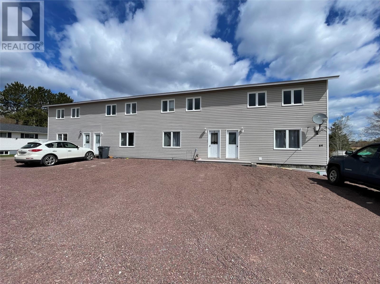 44 Adams Avenue, Botwood, Newfoundland & Labrador