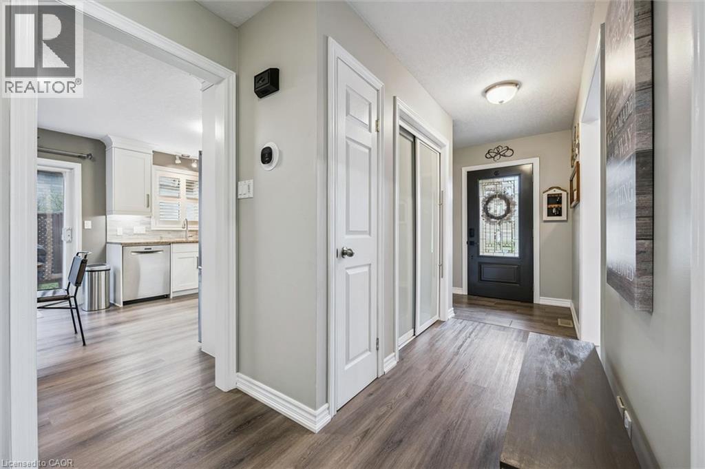 79 Fairlake Drive, Cambridge, Ontario N1S 4Z4 - Photo 17 - 40824705