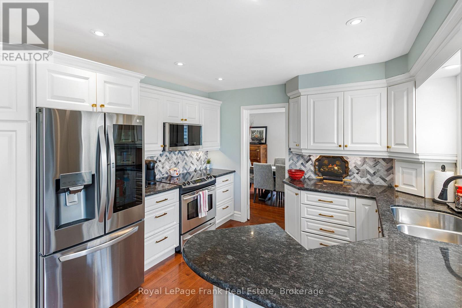 68 Burling Place, Newmarket, Ontario  L3Y 5W4 - Photo 10 - N13170088