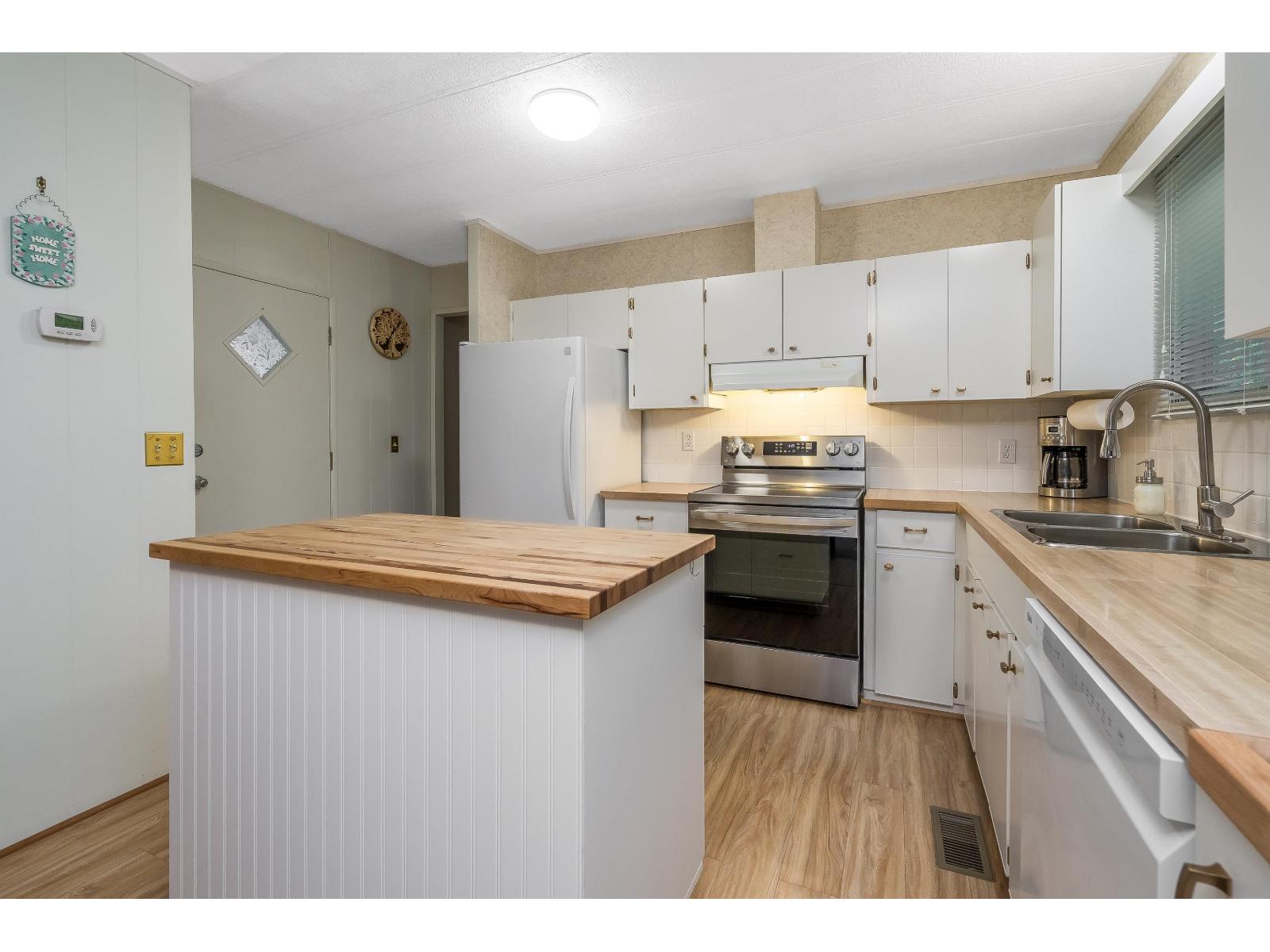 #46 2305 200th Street, Langley, British Columbia  V2Z 1Z2 - Photo 8 - R3097877
