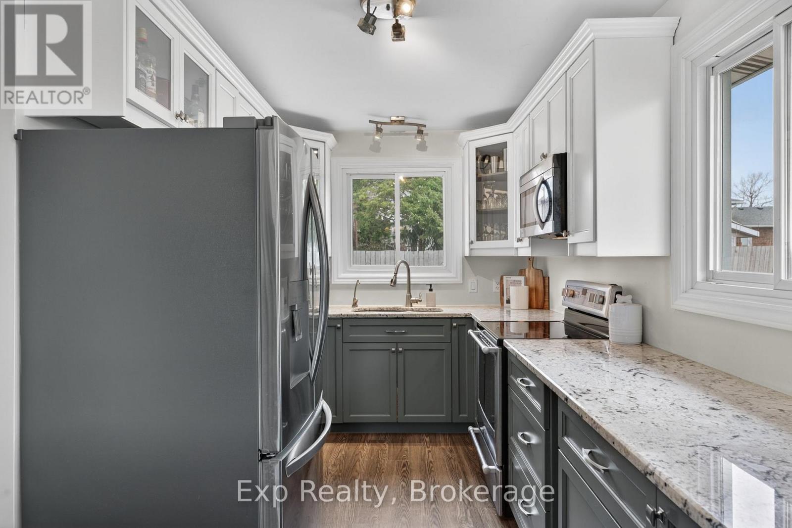 25 Mcquade Drive, Quinte West, Ontario  K8V 2G2 - Photo 10 - X13170122
