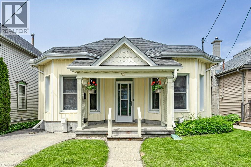 86 MANITOBA Street, St. Thomas, Ontario