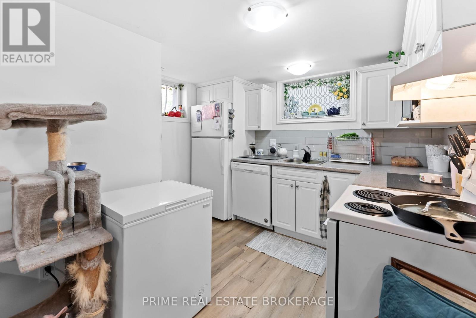 124 Regent Street, London East (East B), Ontario  N6A 2G4 - Photo 11 - X13170212