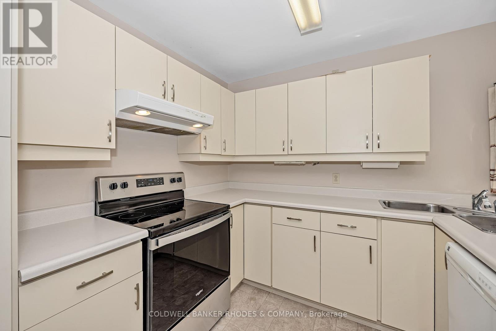1758 Scott Street, Ottawa, Ontario  K1Y 2N6 - Photo 10 - X13170090