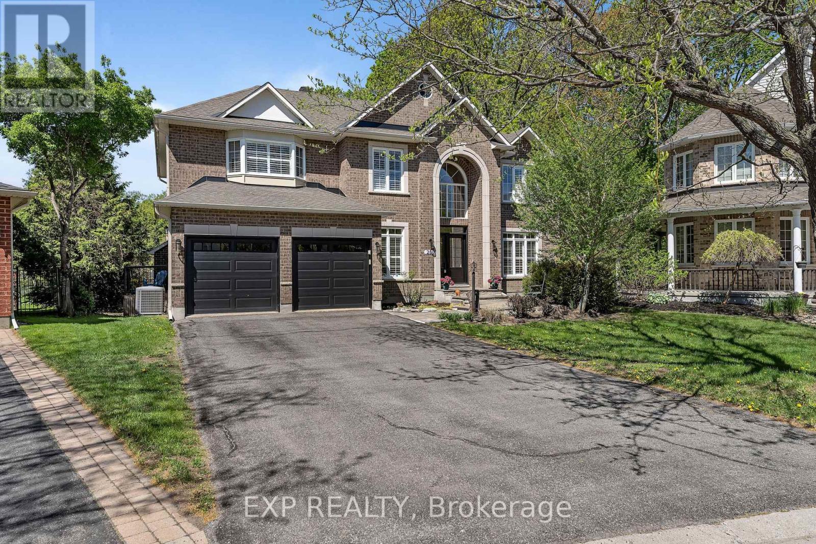 28 SACHS FOREST PLACE, Ottawa, Ontario