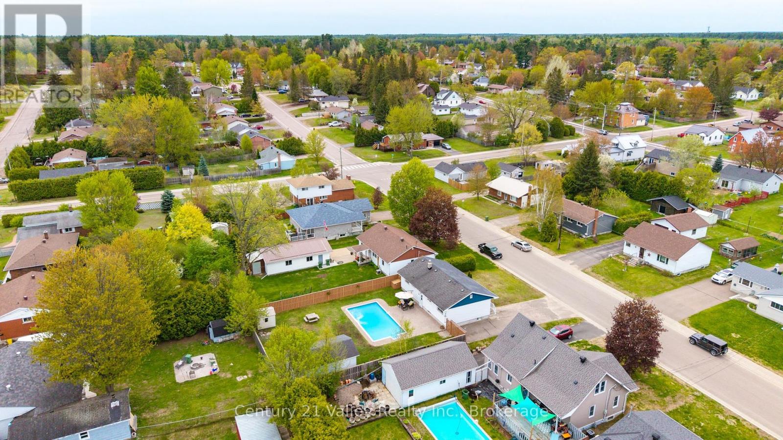 36 Mary Street, Petawawa, Ontario  K8H 1R9 - Photo 43 - X13170170