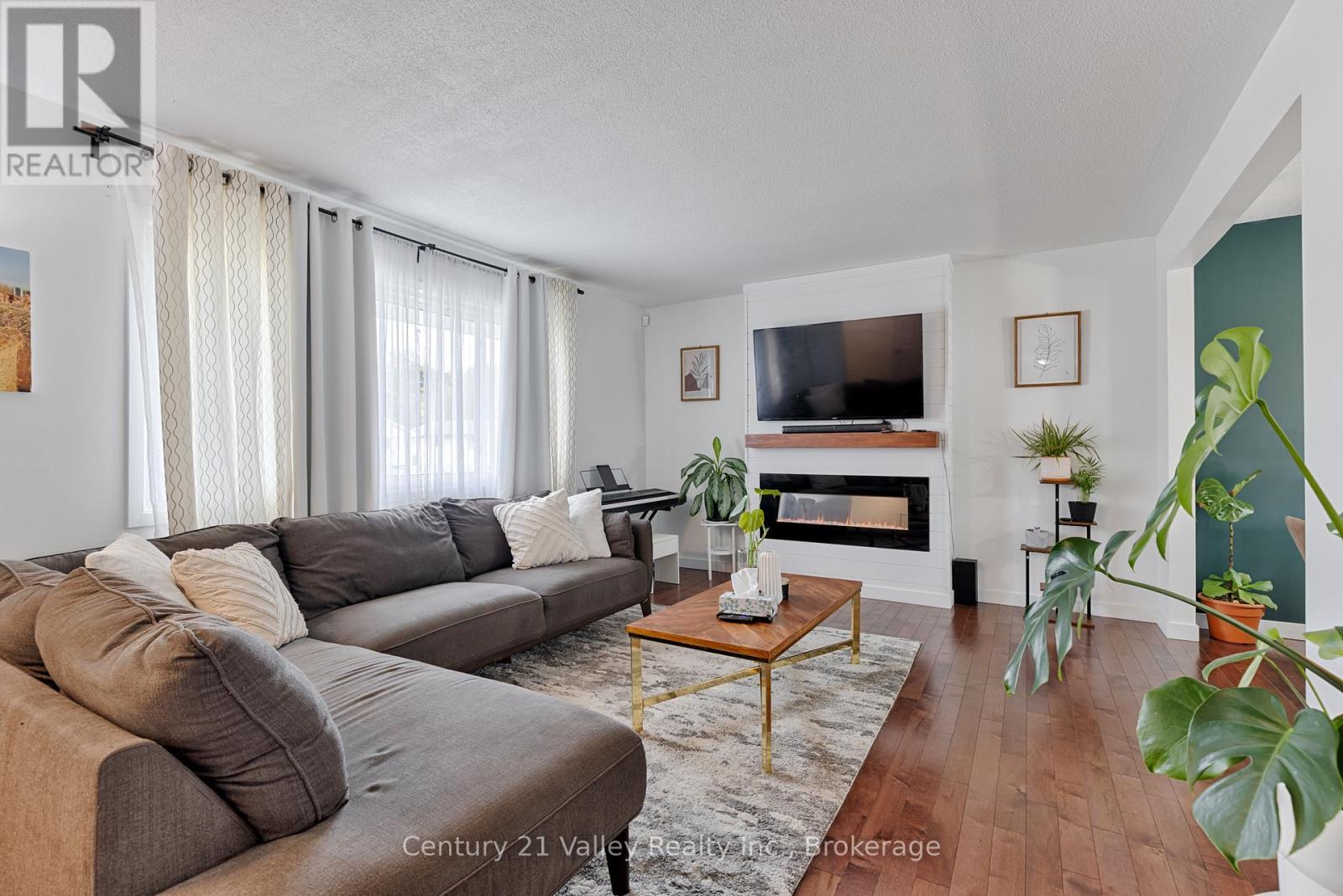 36 Mary Street, Petawawa, Ontario  K8H 1R9 - Photo 6 - X13170170