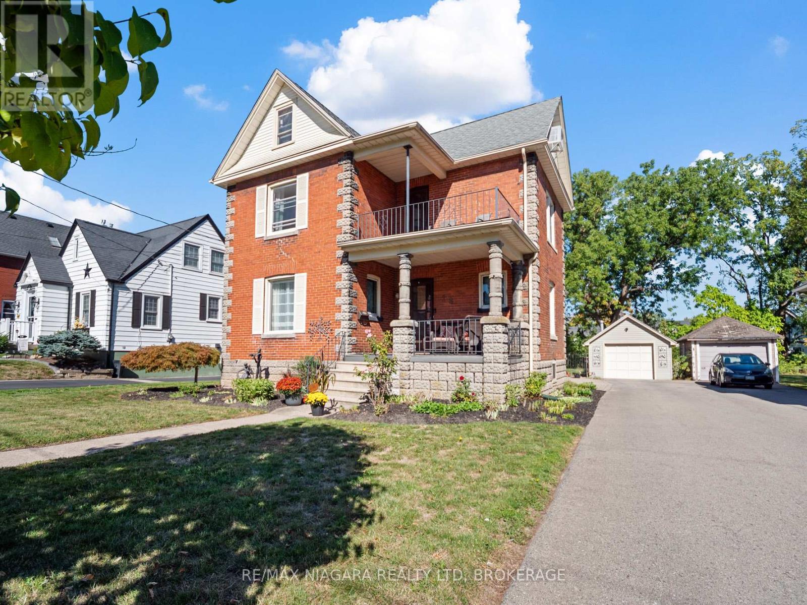 18 Emerick Avenue, Fort Erie, Ontario  L2A 2W3 - Photo 1 - X13170146