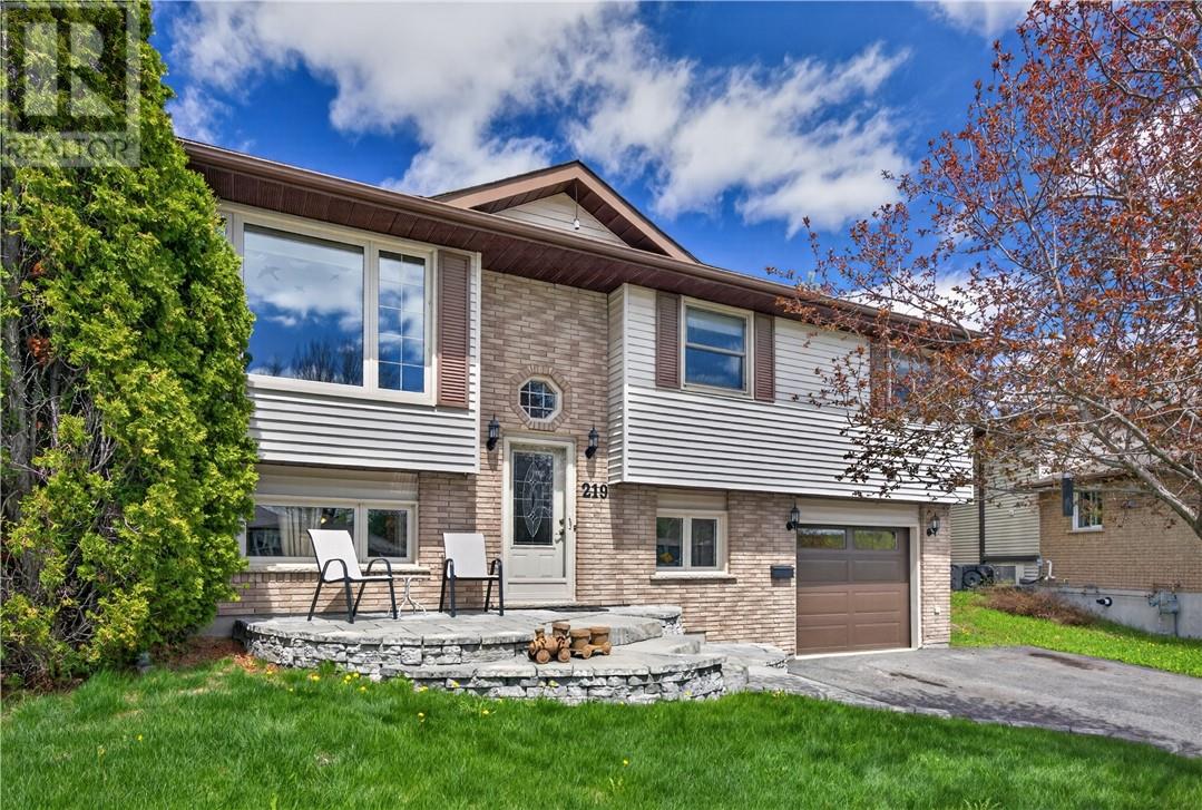 219 Autumnwood Crescent, Sudbury, Ontario