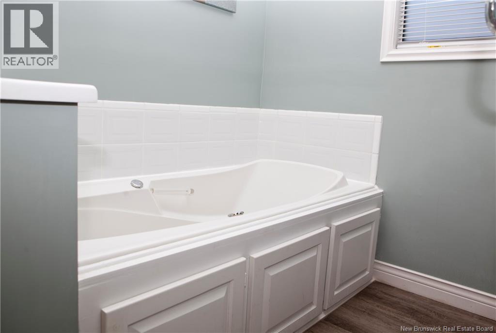 148 Wentworth Street, Woodstock, New Brunswick  E7M 2Z8 - Photo 28 - NB140131