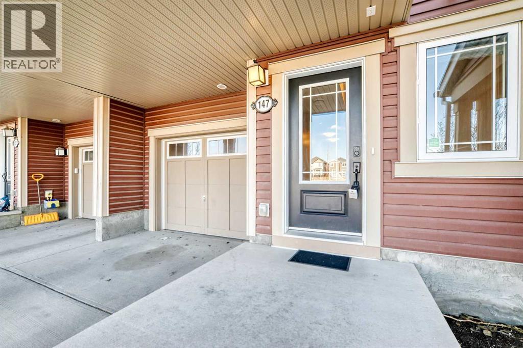 147 Windford Crescent Sw, Airdrie, Alberta  T4B 4G4 - Photo 2 - A2300067