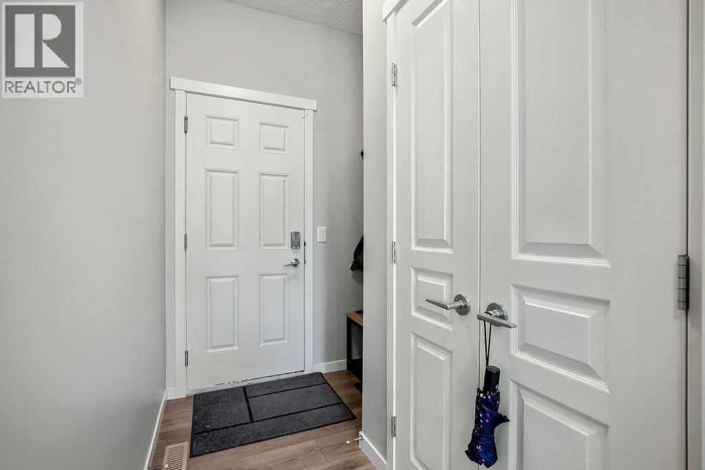 219 Mahogany Grove Se, Calgary, Alberta  T3M 1W8 - Photo 13 - A2313402