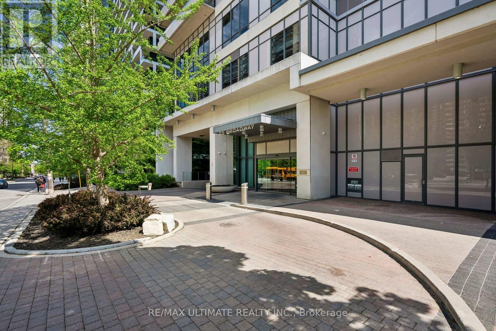 1304 - 25 Broadway Avenue, Toronto, Ontario  M4P 1T7 - Photo 2 - C13170148