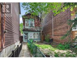 239 MANNING AVENUE, Toronto, Ontario