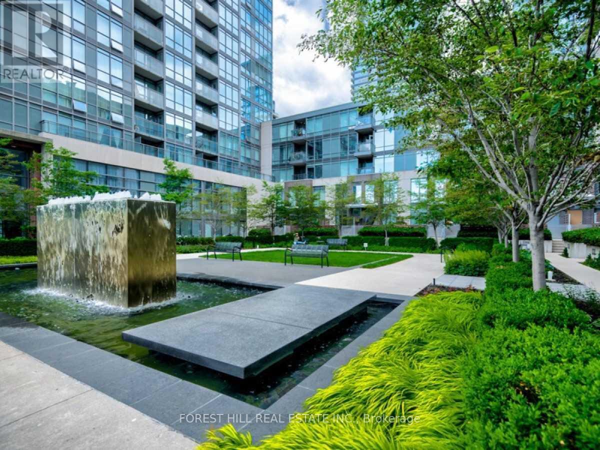 919 - 15 Brunel Court, Toronto, Ontario  M5V 3Y6 - Photo 2 - C13170188