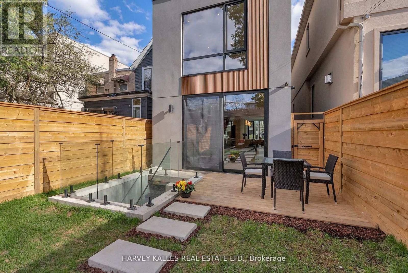 192 Woburn Avenue, Toronto, Ontario  M5M 1K7 - Photo 46 - C13170194