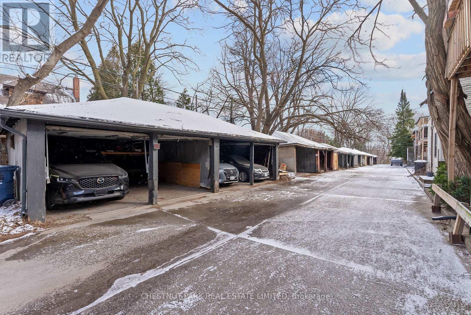 Lower - 24 Strathgowan Avenue, Toronto, Ontario  M4N 1B9 - Photo 14 - C13170226