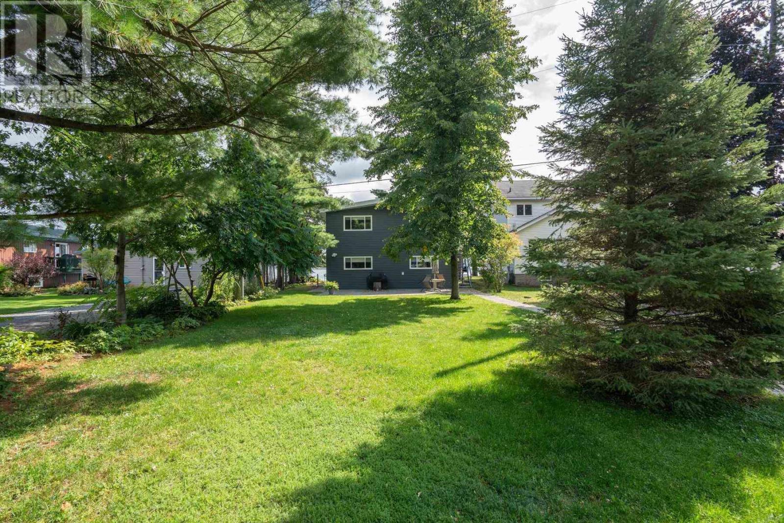 452 Red Pine Dr, Sault Ste. Marie, Ontario P6A 5K6 - Photo 37 - SM261137