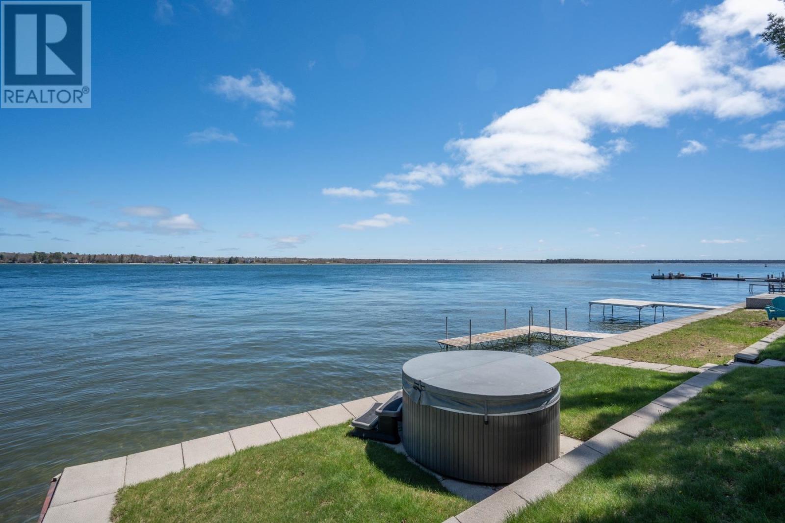 452 Red Pine Dr, Sault Ste. Marie, Ontario P6A 5K6 - Photo 4 - SM261137