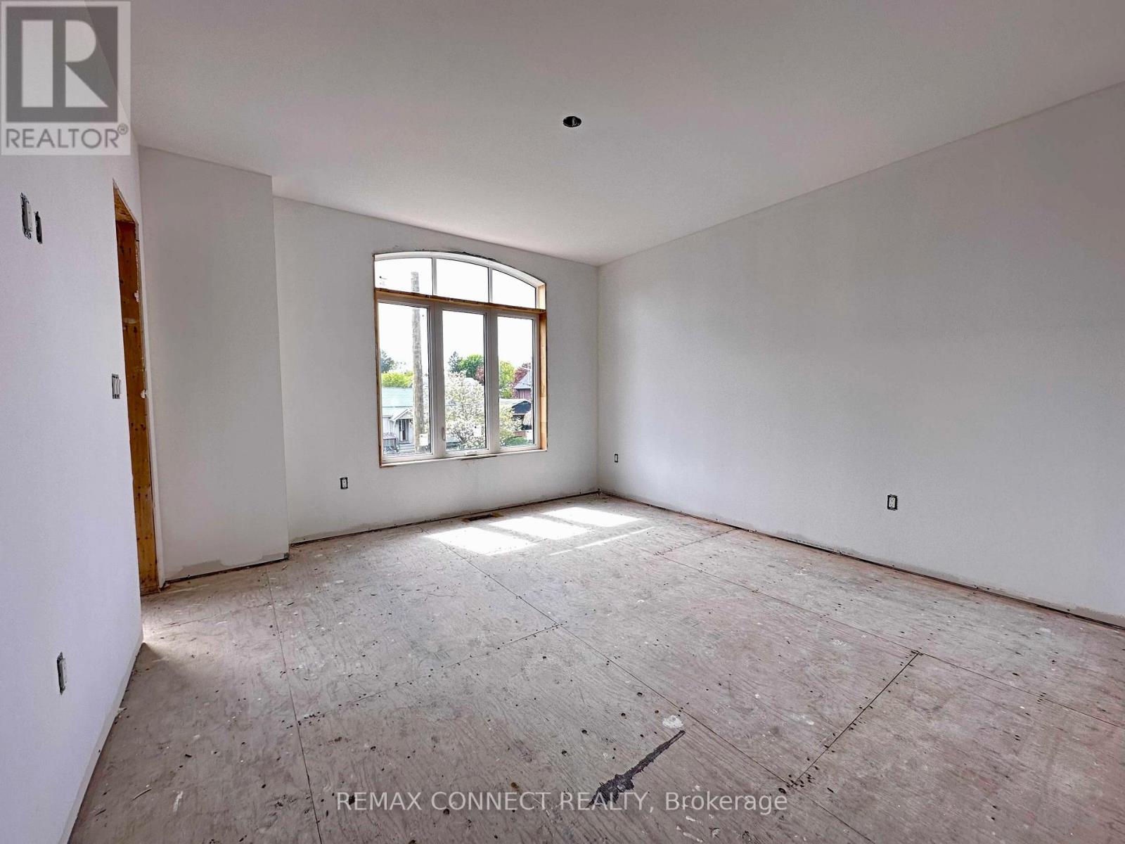 389 Rosebank Road, Pickering, Ontario  L1W 2N3 - Photo 17 - E13170160