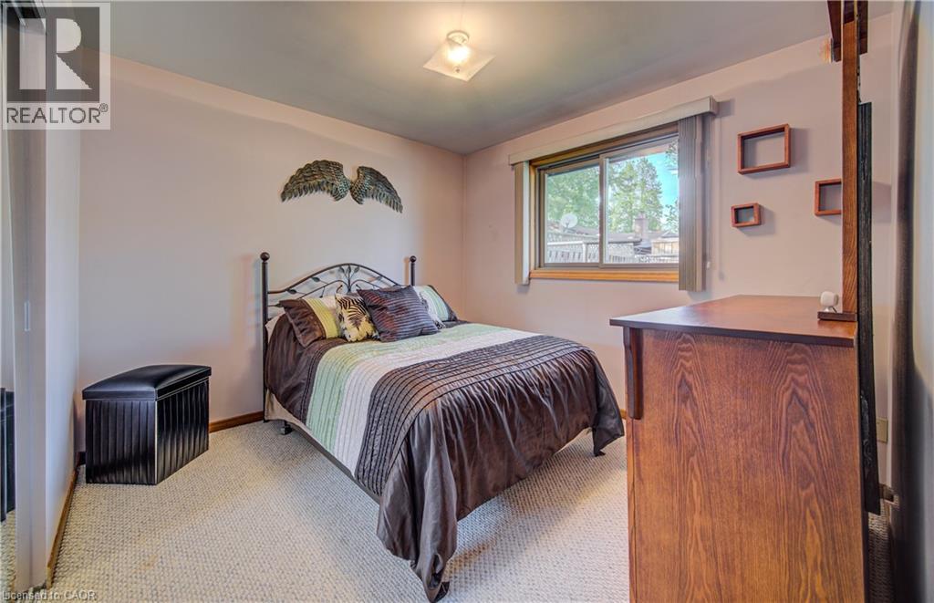 119 Martinglen Crescent, Kitchener, Ontario N2E 2A3 - Photo 20 - 40833095