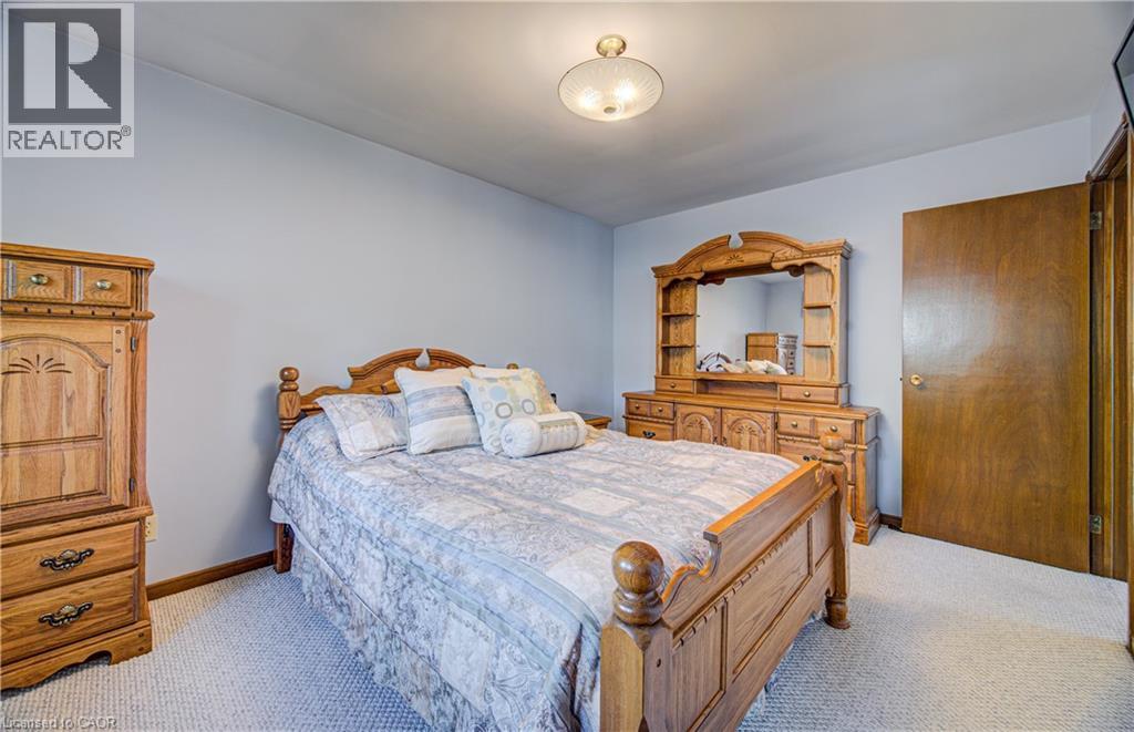 119 Martinglen Crescent, Kitchener, Ontario N2E 2A3 - Photo 22 - 40833095