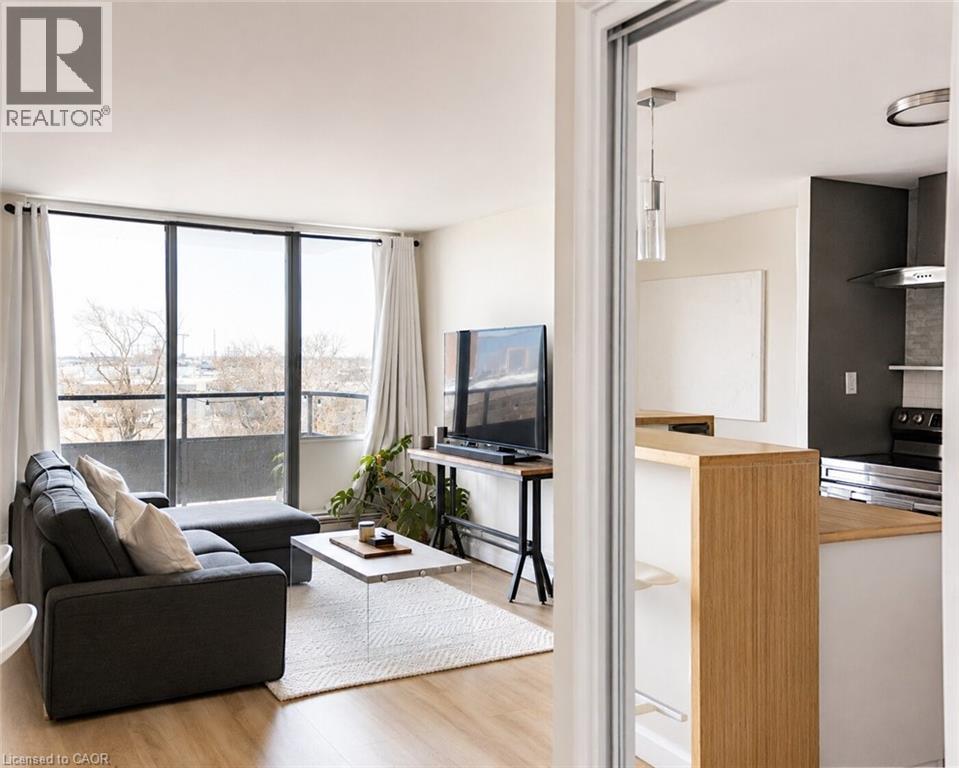 11 Neilson Drive Unit# 609, Toronto, Ontario  M9C 1V4 - Photo 2 - 40832955