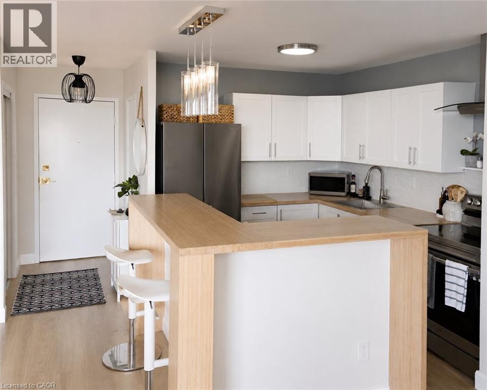11 Neilson Drive Unit# 609, Toronto, Ontario  M9C 1V4 - Photo 3 - 40832955