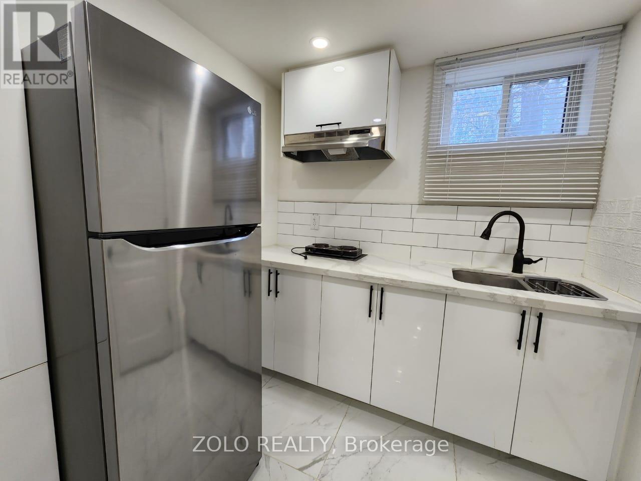 Lower - 3 Cabot Court, Aurora, Ontario  L4G 2Y9 - Photo 10 - N13170248
