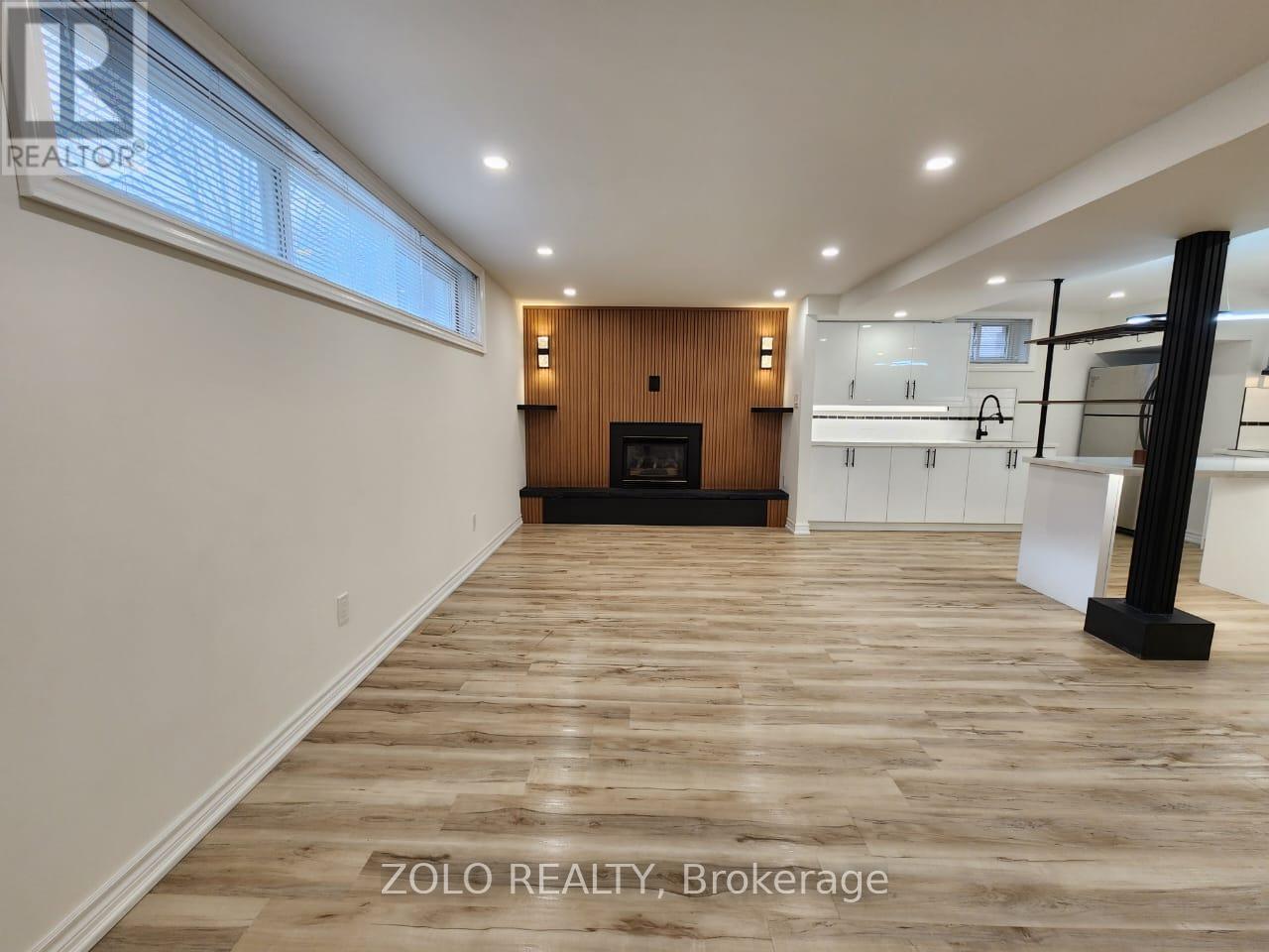 Lower - 3 Cabot Court, Aurora, Ontario  L4G 2Y9 - Photo 4 - N13170248