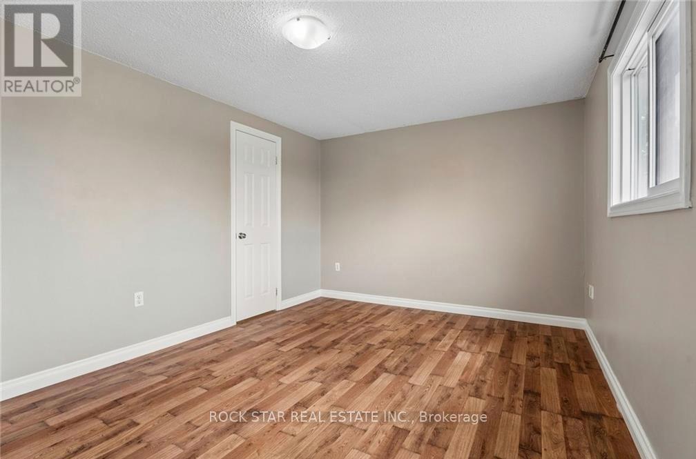 62 Corbett Drive, Barrie, Ontario  L4M 5V2 - Photo 16 - S13170184