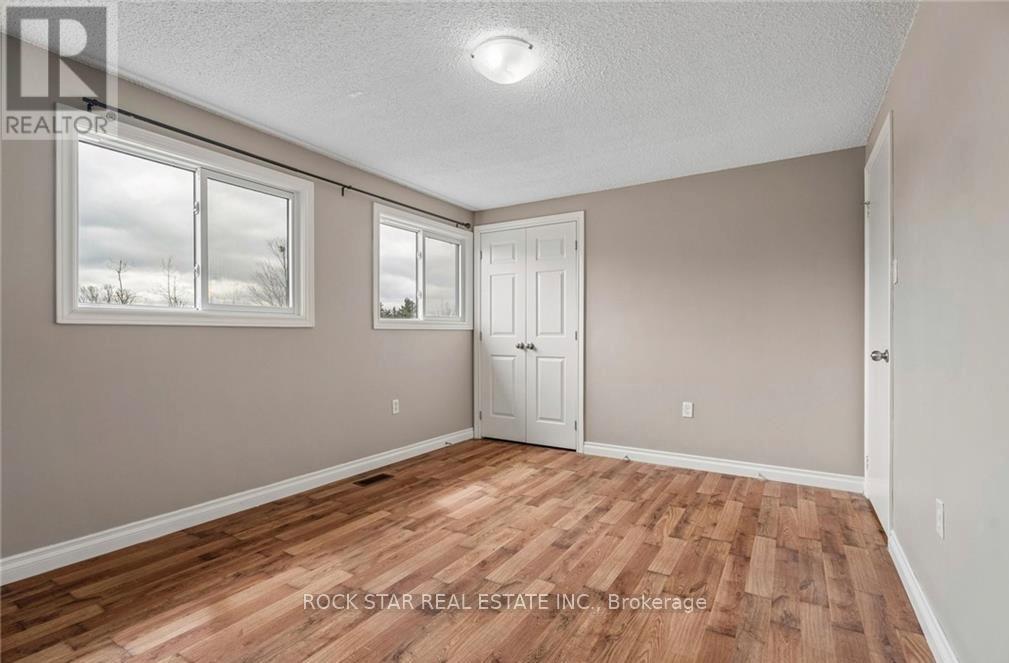 62 Corbett Drive, Barrie, Ontario  L4M 5V2 - Photo 17 - S13170184