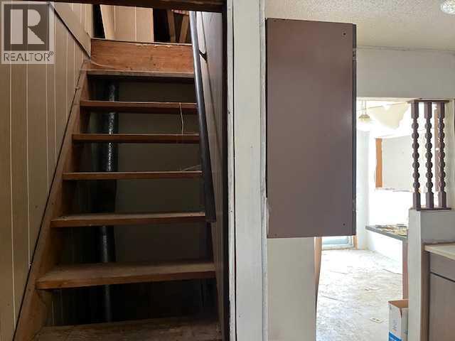 5402 50 Street, Lloydminster, Alberta  T9V 0M9 - Photo 6 - A2271032