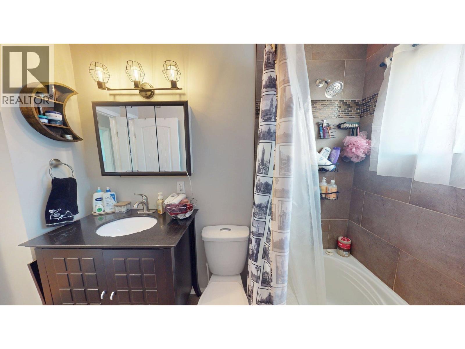 9711 106 Avenue, Fort St. John, British Columbia  V1J 2N6 - Photo 12 - R3127386