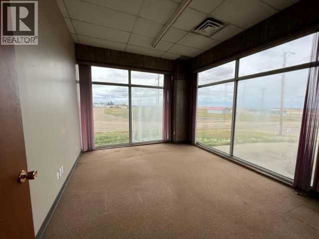 5124 47 Avenue, Spirit River, Alberta  T0H 3G0 - Photo 8 - A2278620