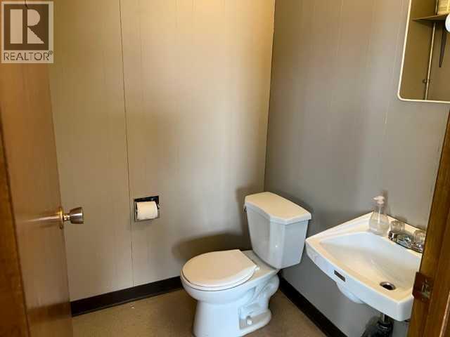 5124 47 Avenue, Spirit River, Alberta  T0H 3G0 - Photo 12 - A2278620