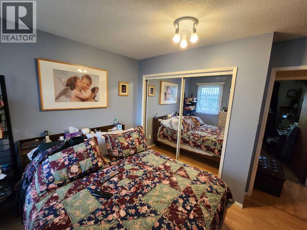 716 6 Avenue, Fox Creek, Alberta  T0H 1P0 - Photo 35 - A2314470