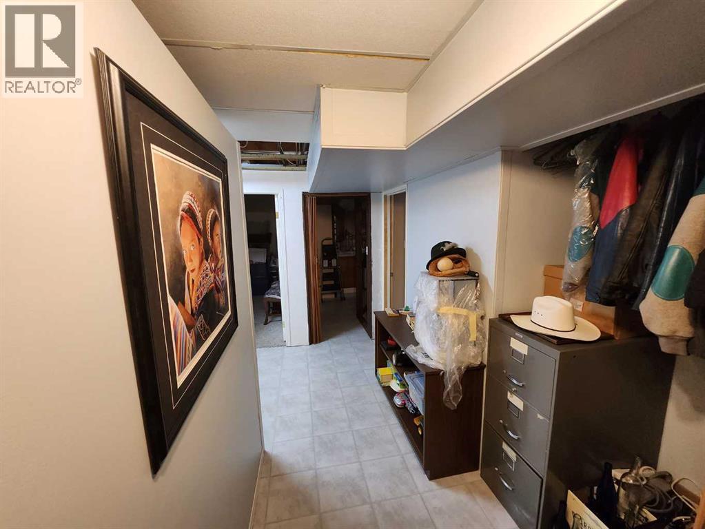 716 6 Avenue, Fox Creek, Alberta  T0H 1P0 - Photo 41 - A2314470