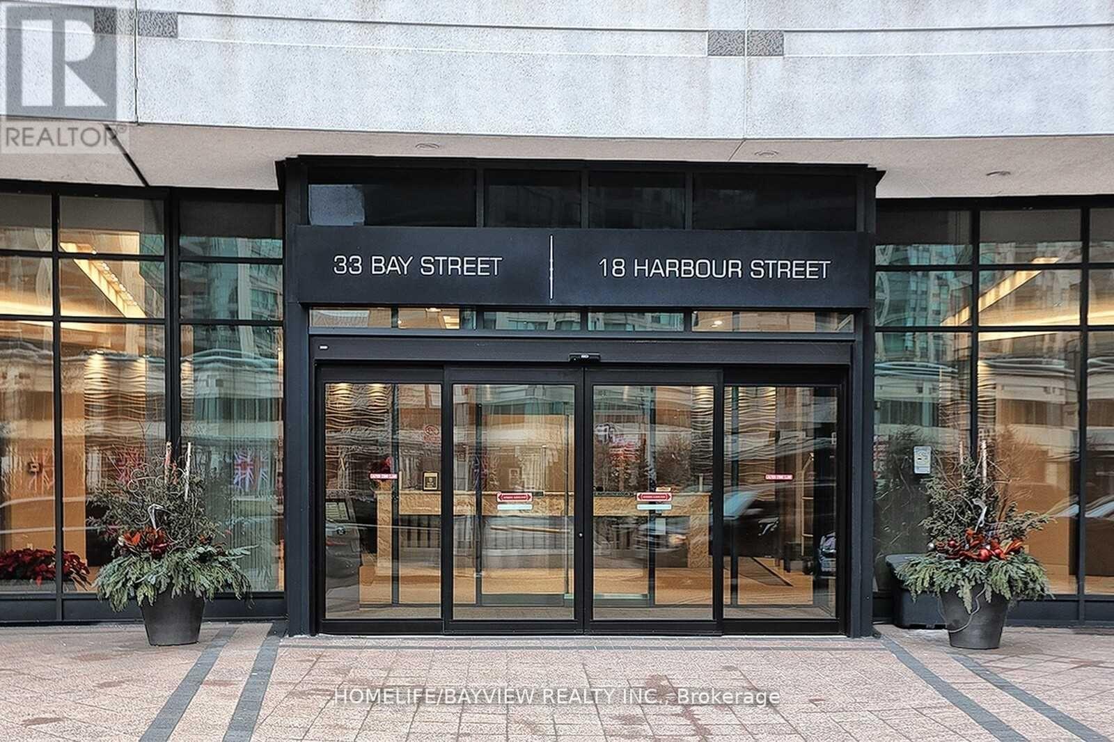 1905 - 33 Bay Street, Toronto, Ontario  M5J 2Z3 - Photo 4 - C13170152