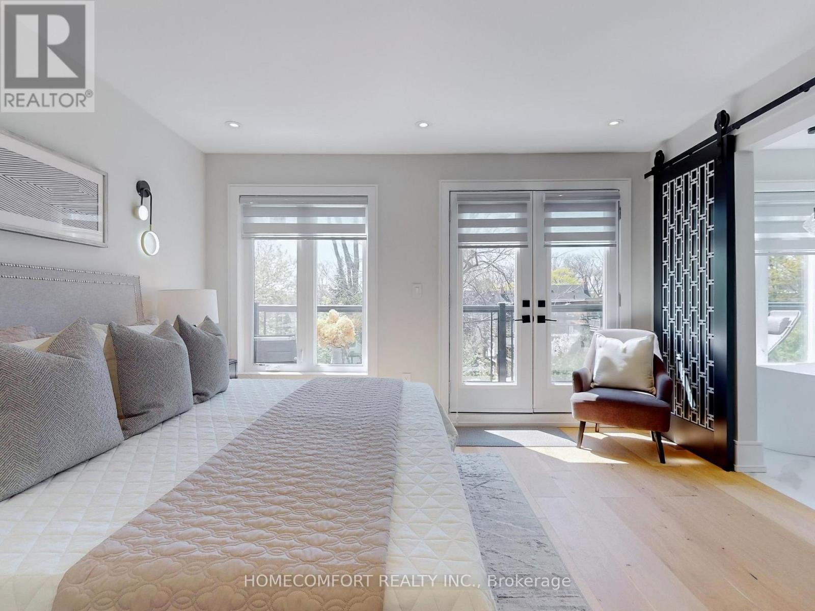 70 Bellefair Avenue, Toronto, Ontario  M4L 3T8 - Photo 18 - E12974578
