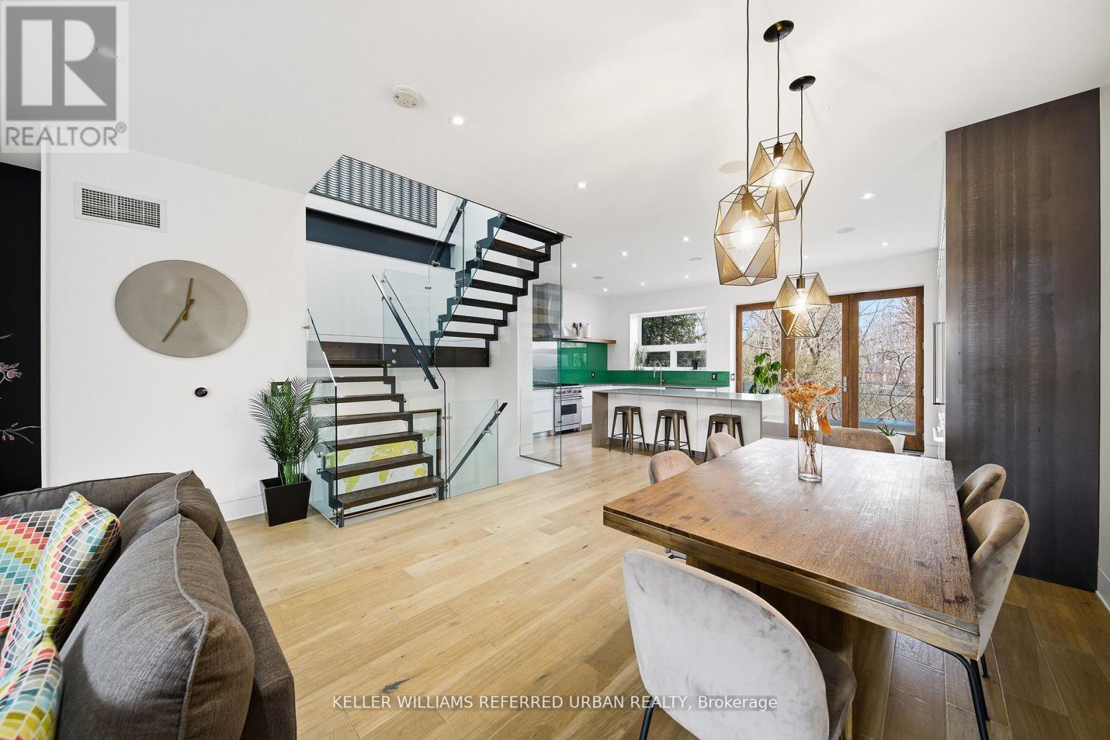 22 Daniels Street, Toronto, Ontario  M8Y 1L8 - Photo 16 - W13170108