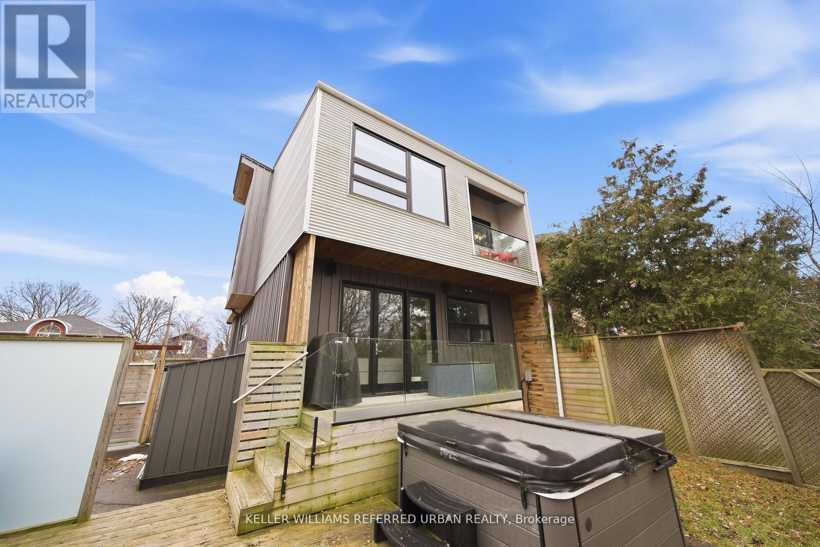 22 Daniels Street, Toronto, Ontario  M8Y 1L8 - Photo 47 - W13170108