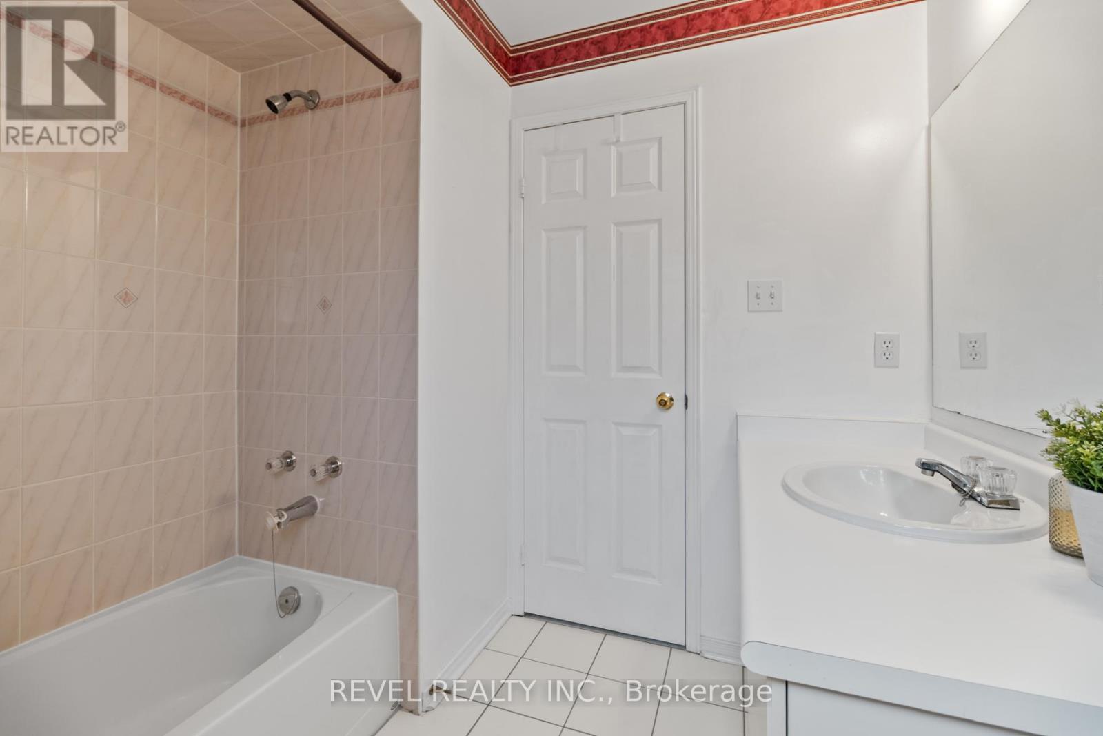 1263 Bantham Street, Mississauga, Ontario  L5V 1Y8 - Photo 26 - W13170168
