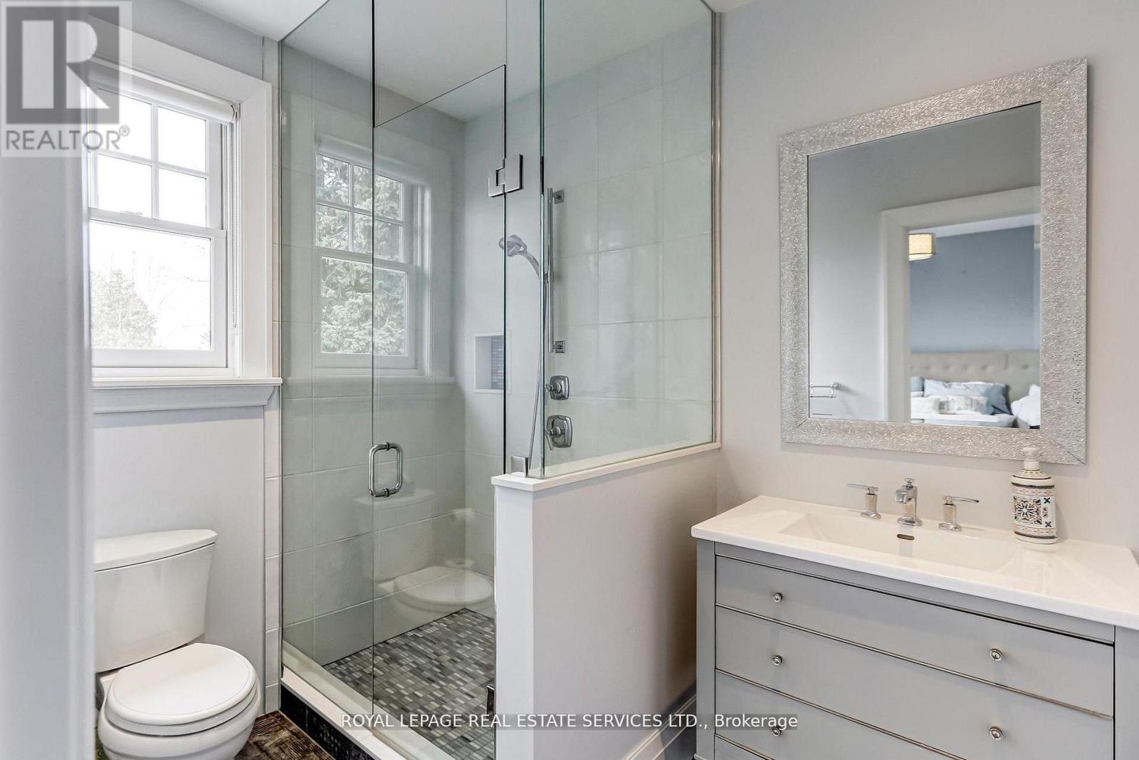 34 Lambeth Road, Toronto, Ontario  M9A 2Y7 - Photo 20 - W13170222