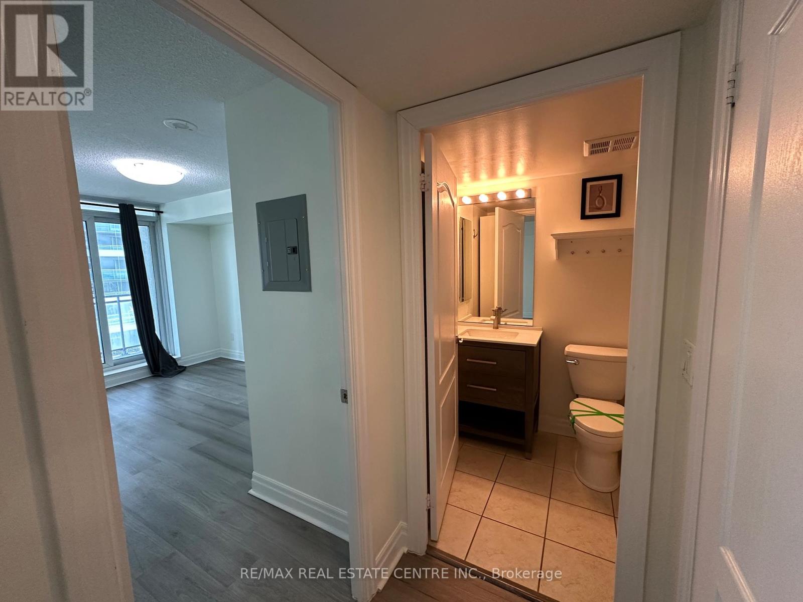 816 - 2121 Lake Shore Boulevard W, Toronto, Ontario  M8V 4E9 - Photo 10 - W13170232