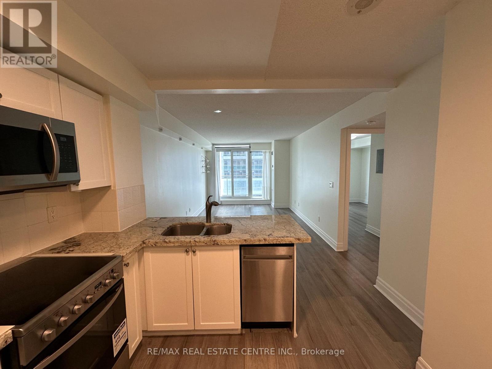 816 - 2121 Lake Shore Boulevard W, Toronto, Ontario  M8V 4E9 - Photo 5 - W13170232