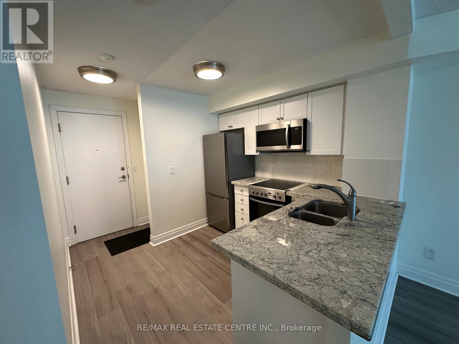 816 - 2121 Lake Shore Boulevard W, Toronto, Ontario  M8V 4E9 - Photo 6 - W13170232