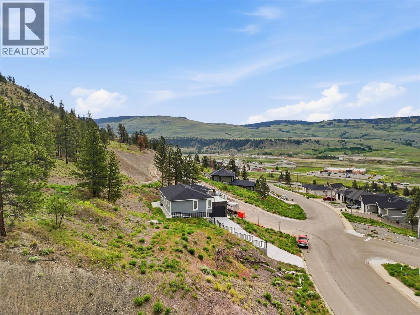 2767 Peregrine Way, Merritt, British Columbia  V1K 0B3 - Photo 4 - 10388643