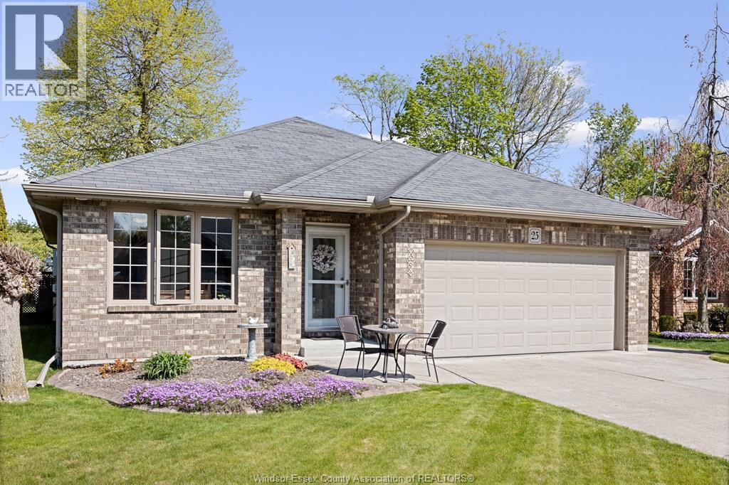 MLS# 26012046: 25 GOLFVIEW DRIVE, Kingsville, Canada